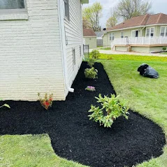 Small Residential Landscaping Mulch Bed in Amherst, NY